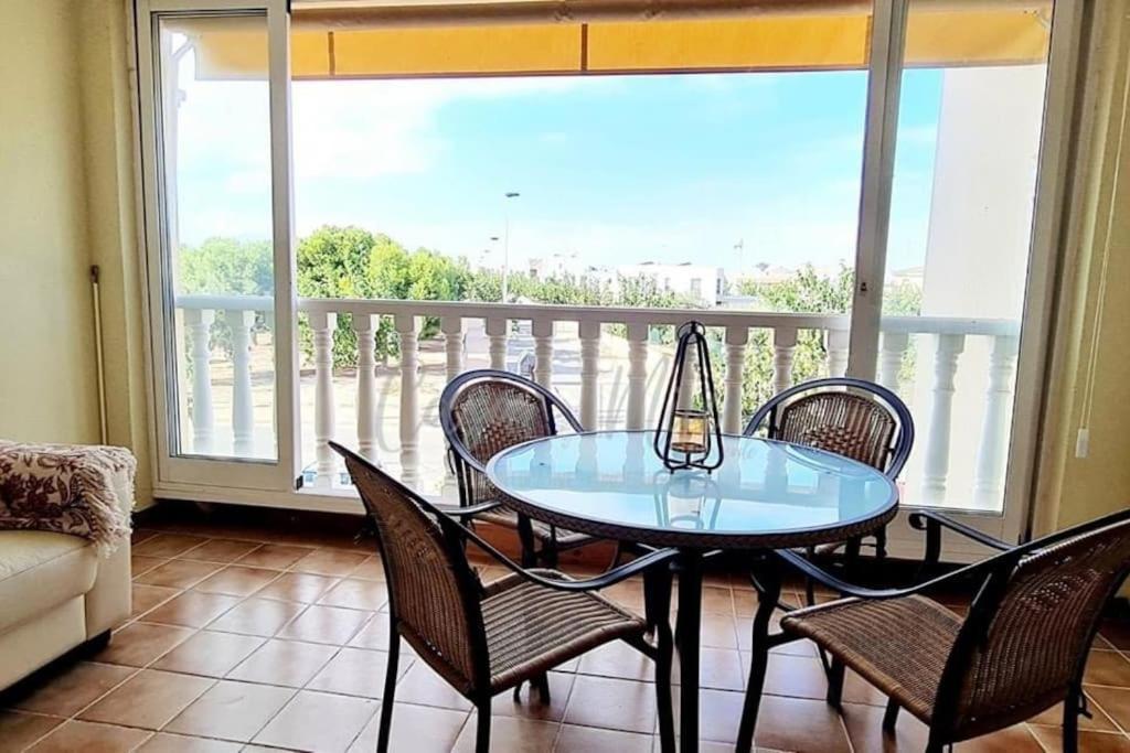 Agreable Appartement Avec Piscine Commune Сан Педро дел Пинатар Екстериор снимка
